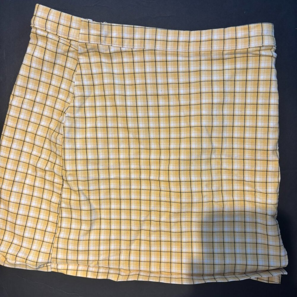 Hollister Yellow & White Plaid Skirt – Ultra High Rise, Stretch, Size M